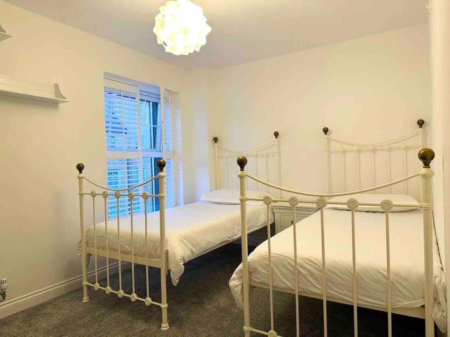 Serene Home Ideally Connected To Central London Bromley Extérieur photo