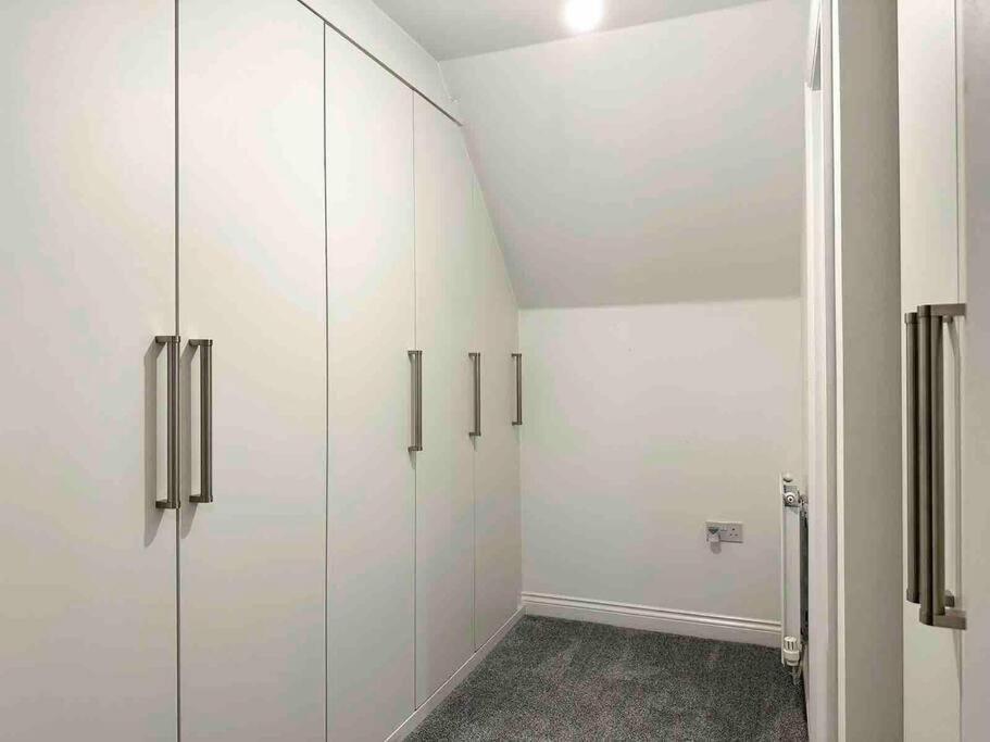 Serene Home Ideally Connected To Central London Bromley Extérieur photo